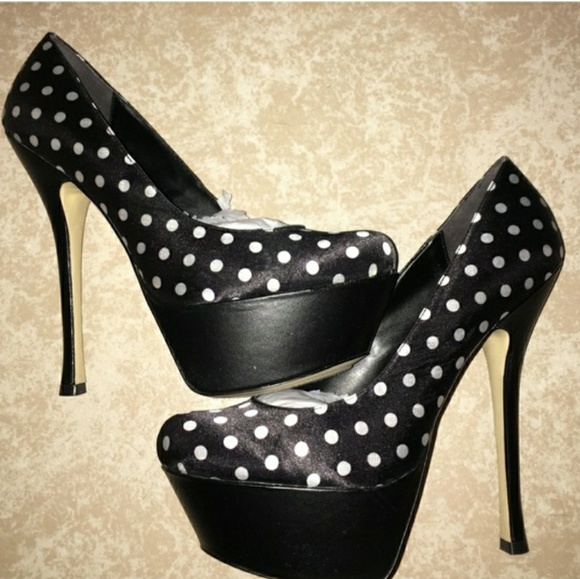 Bebe Polka dots heels sz 10 - Picture 5 of 5